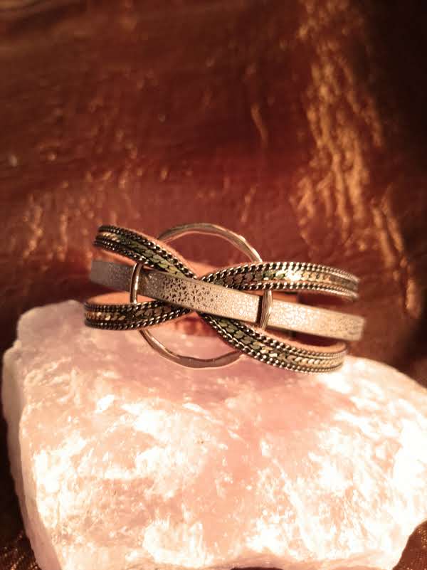 Bracelet cuir